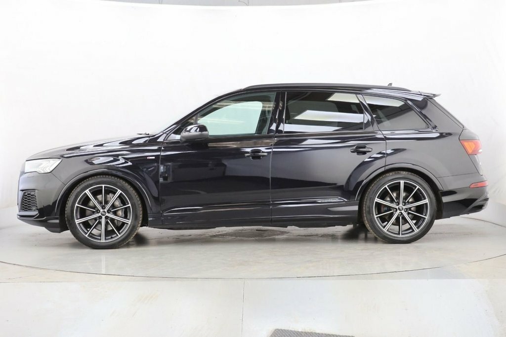 Audi Q7 3L Black Edition SM69KZE Black #5