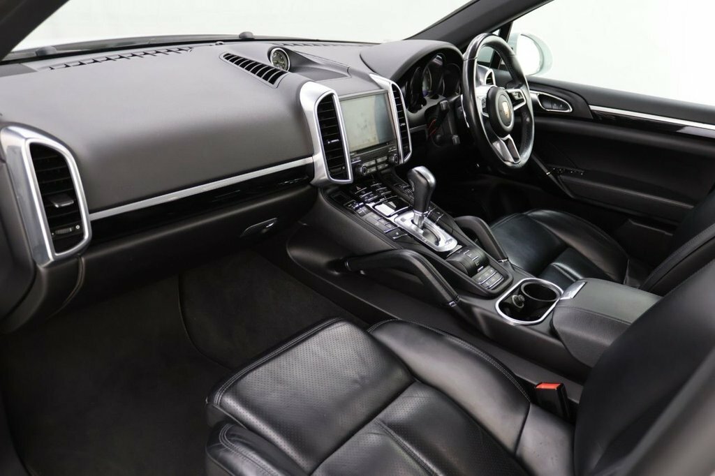 Porsche Cayenne Suv Black #21