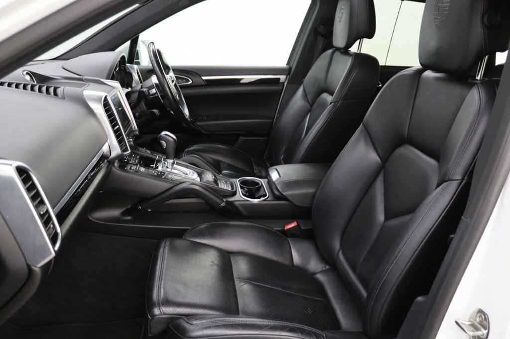 Porsche Cayenne Suv Black #20