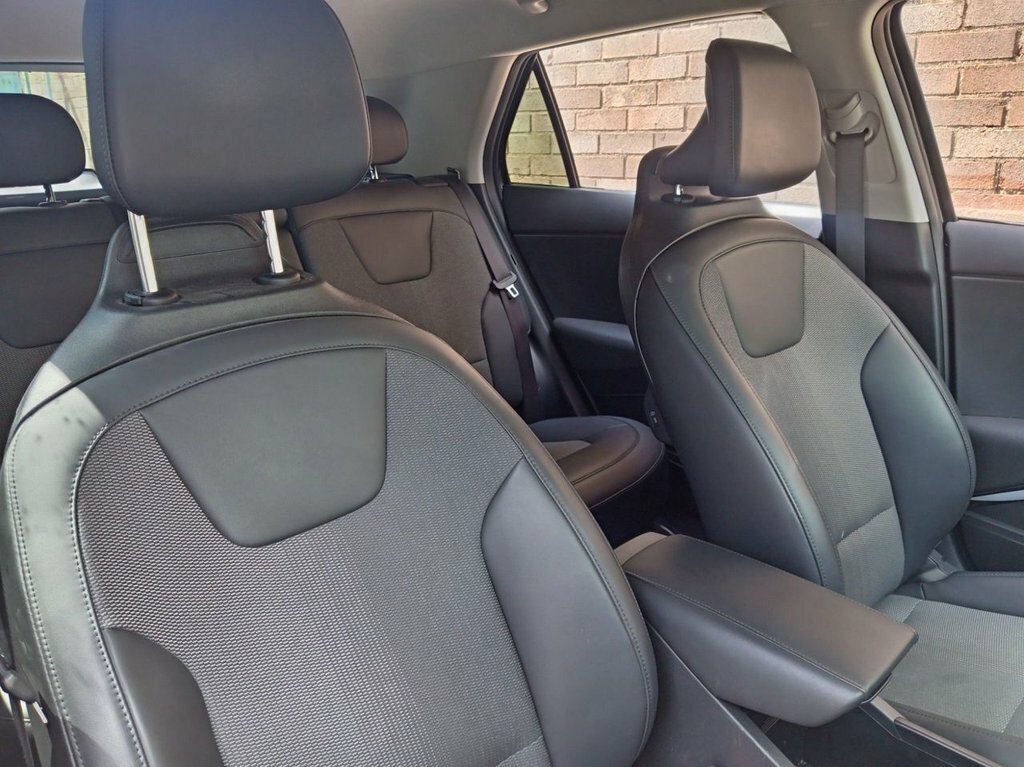 Kia e-Niro Suv Black #5