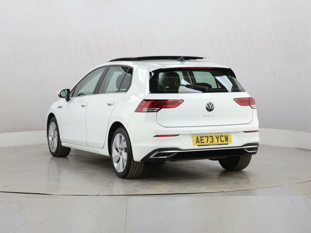Volkswagen Golf 1.5L Style White #6