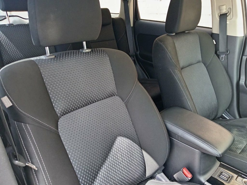 Mitsubishi Outlander 2L Design Brown #4
