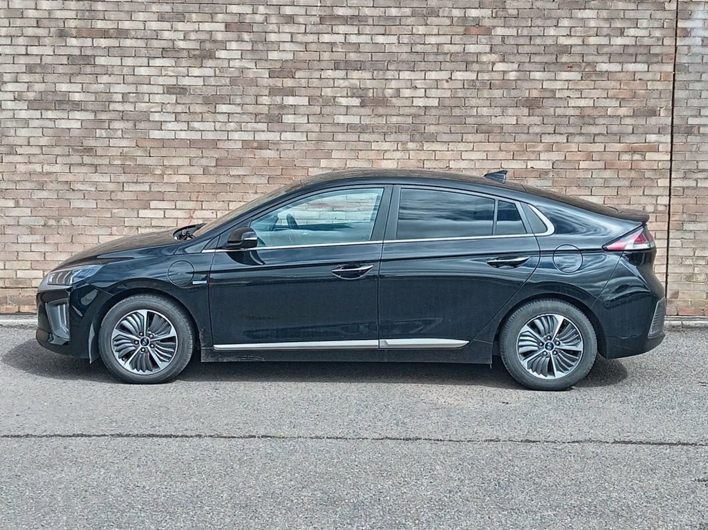 Hyundai Ioniq 1L Premium Se Black #3