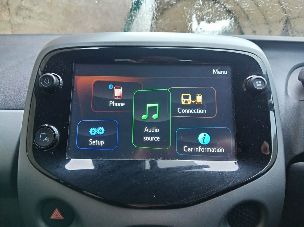 Toyota Aygo 1L X-play Silver #6
