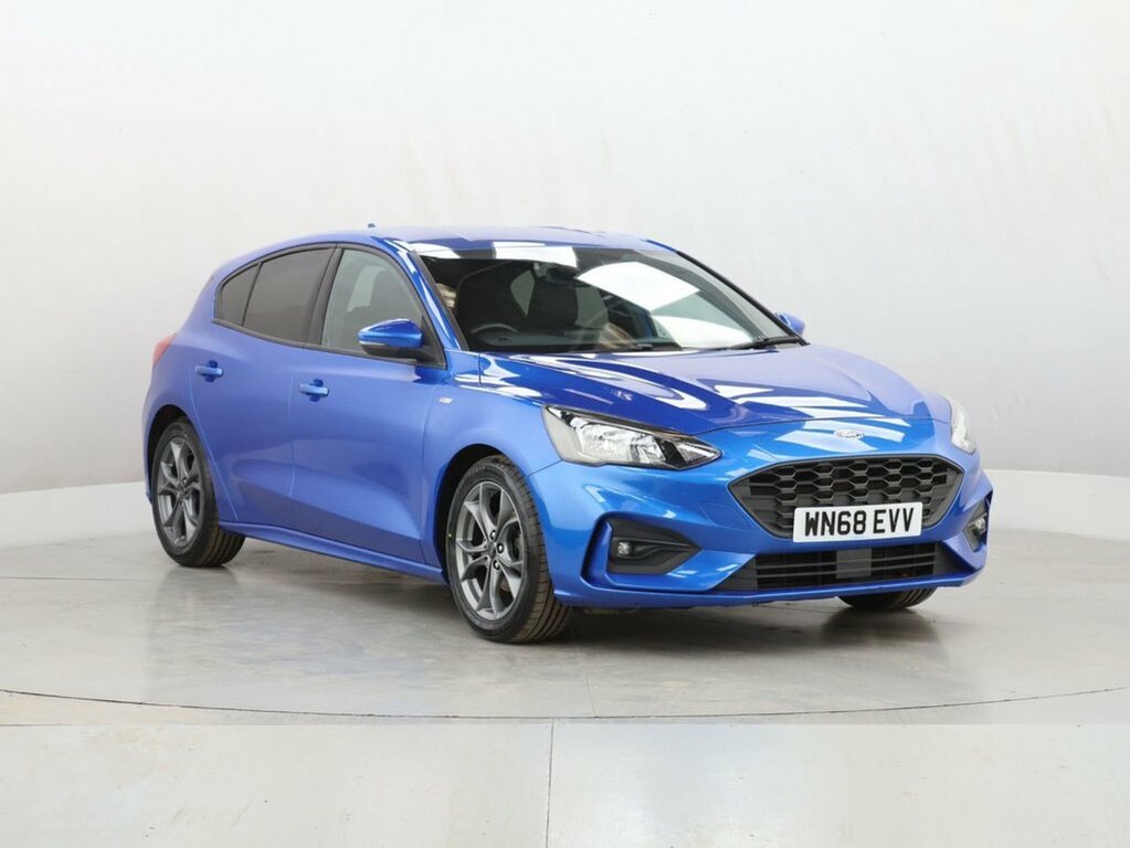 Ford Focus 1L St-line WN68EVV Blue