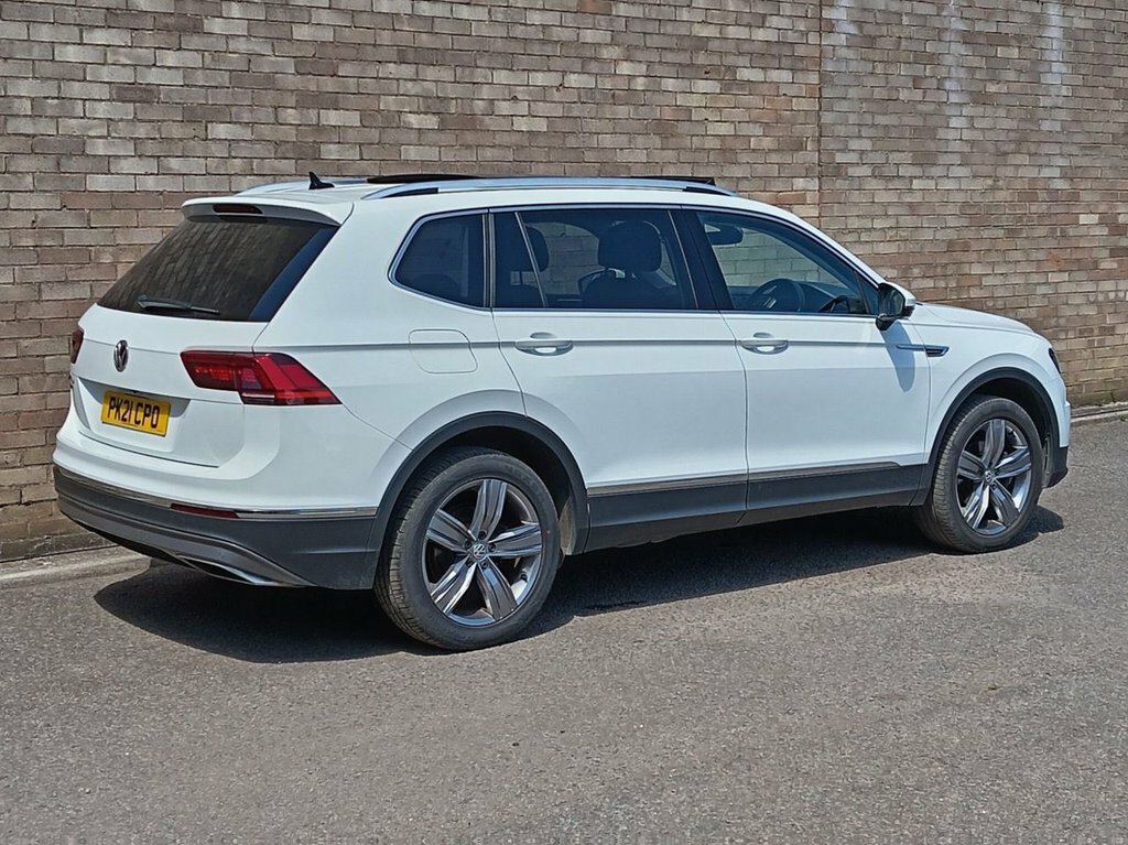 Volkswagen Tiguan Allspace 1.5L Sel White #5