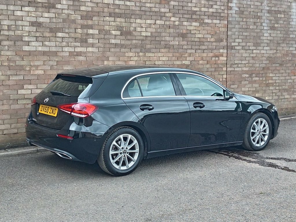 Mercedes-Benz A Class 1.5L Sport DV68ZWD Black #4