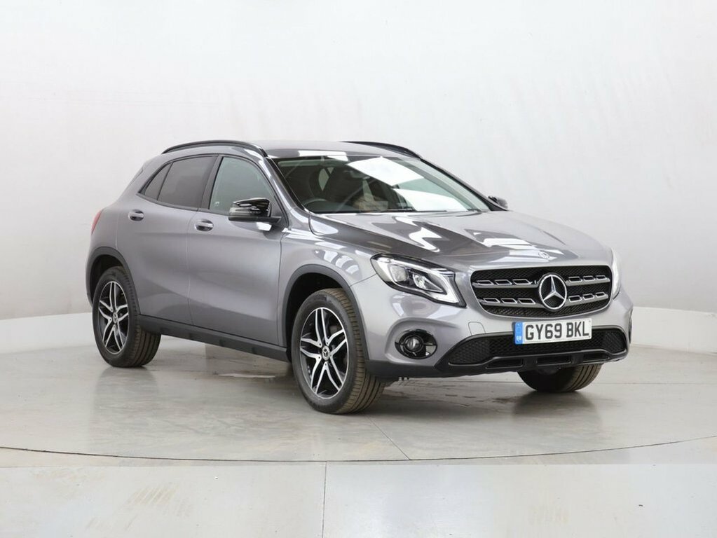Mercedes-Benz GLA Class 1.6L Urban Edition Grey