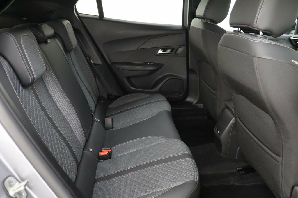 Peugeot 2008 Allure Grey #15