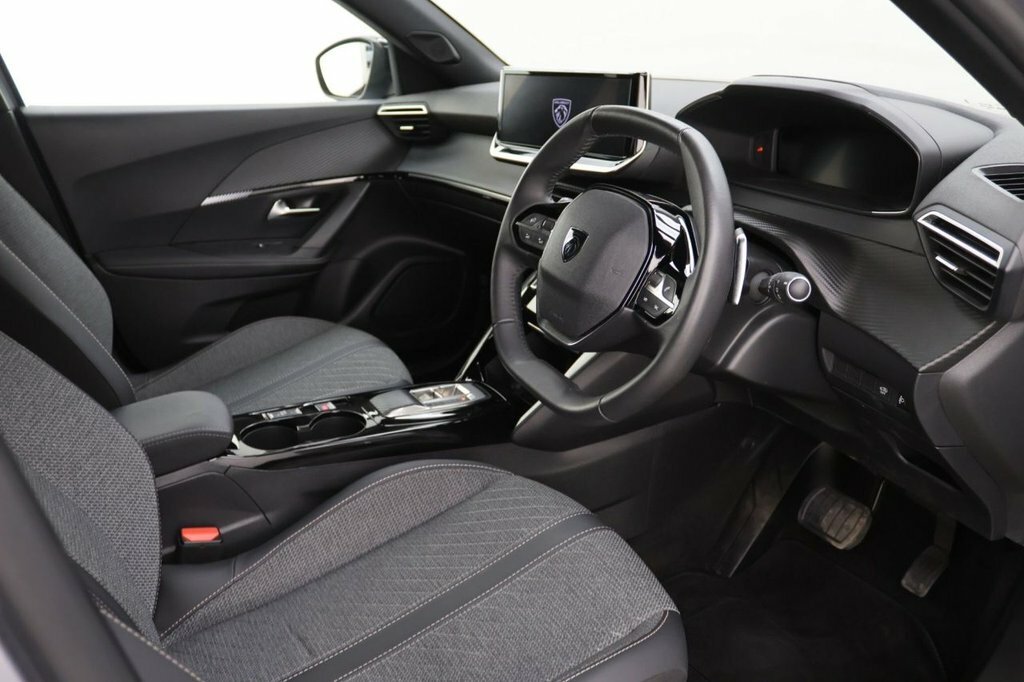 Peugeot 2008 Allure Grey #8