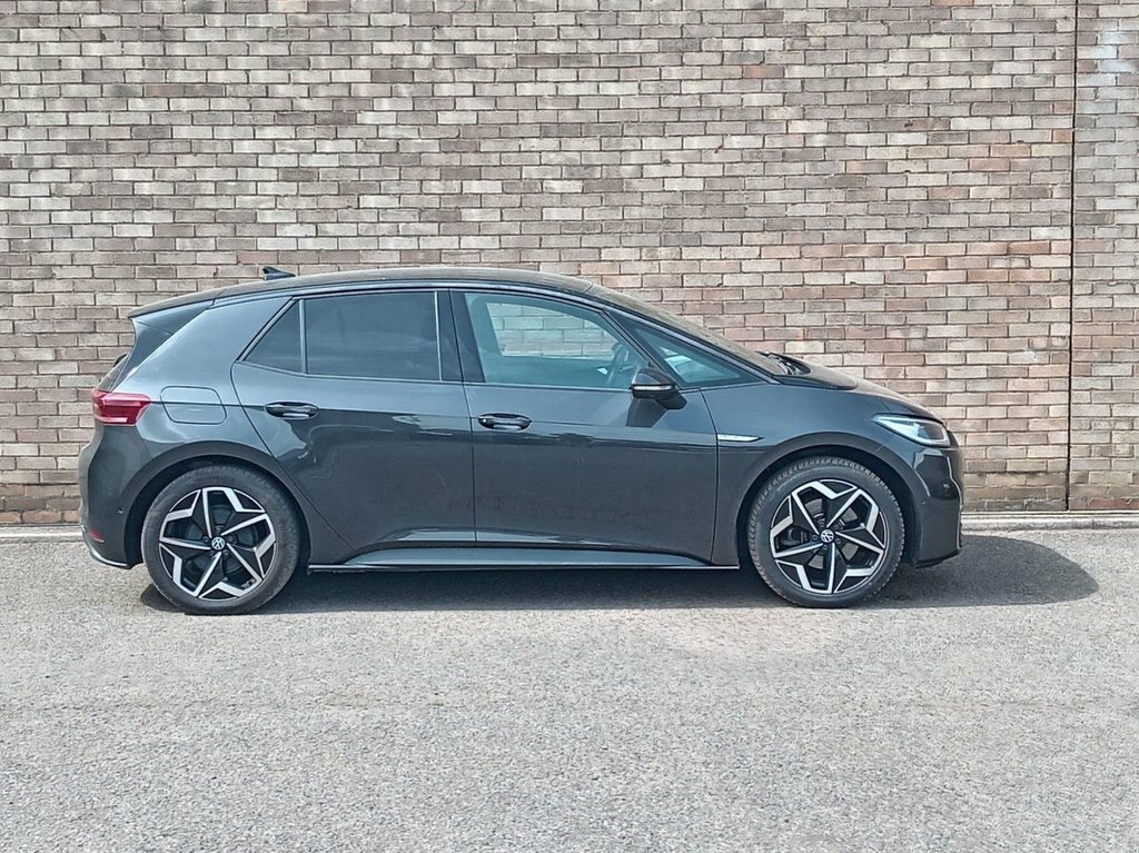 Volkswagen ID.3 Hatchback Grey #3
