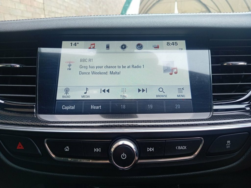 Vauxhall Insignia 2L Sri Nav White #6