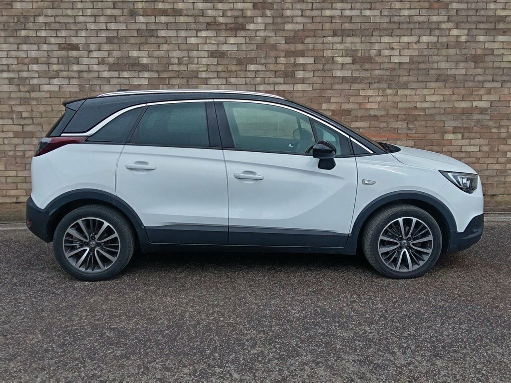 Vauxhall Crossland X 1.2L Elite Nav White #2