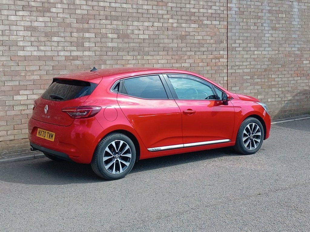 Renault Clio 1L Iconic Red #3