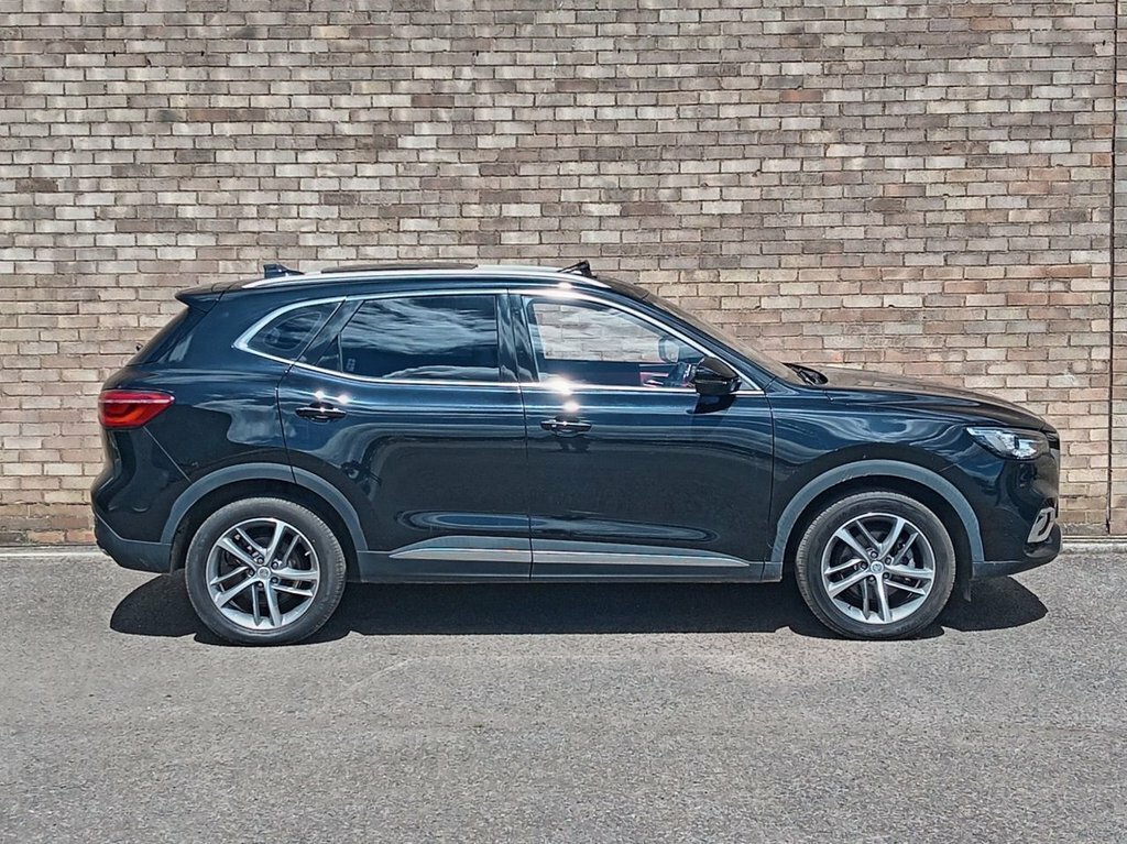 MG HS 1.5L Exclusive CV71ONM Black #4