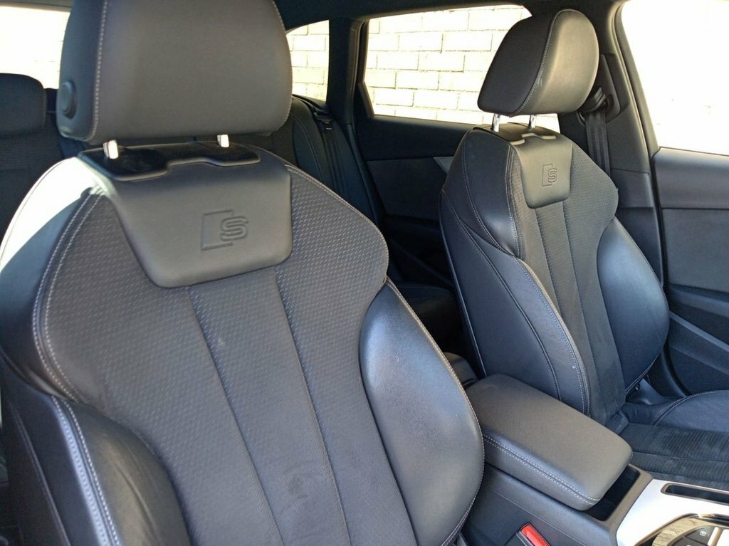 Audi A4 Avant 2L S Line Black #5