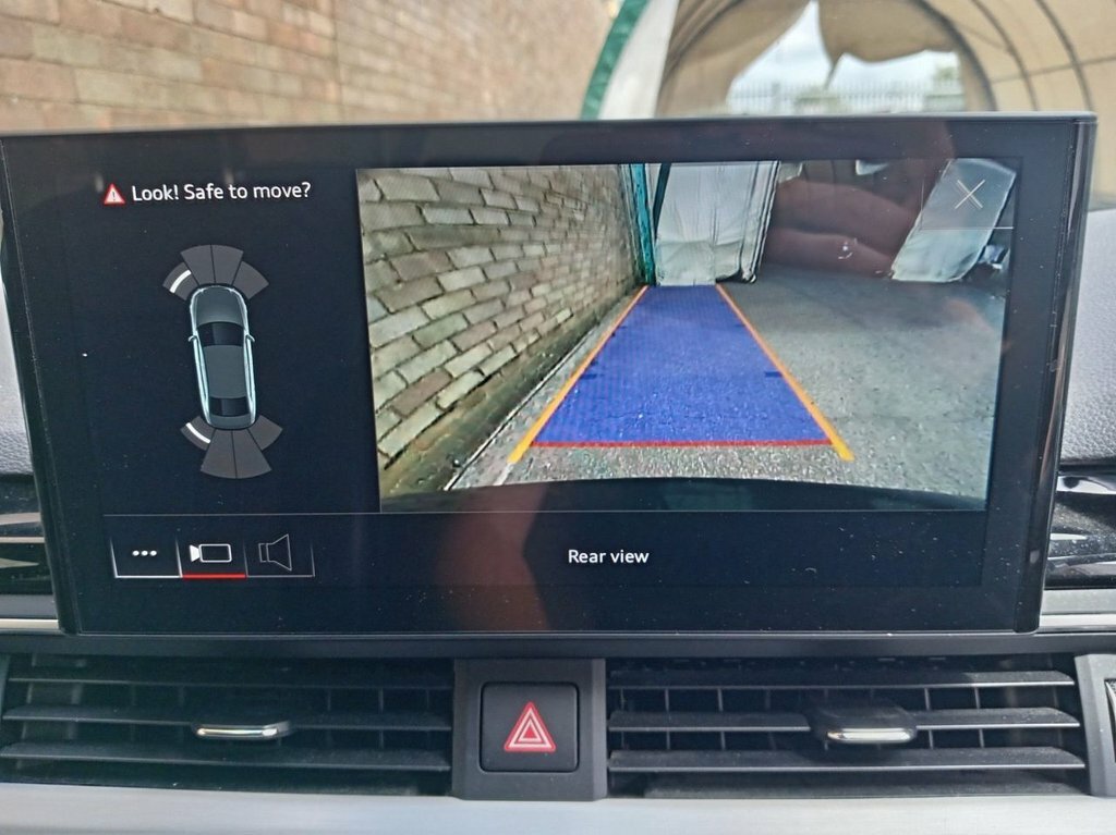 Audi A4 2L S Line Black #2