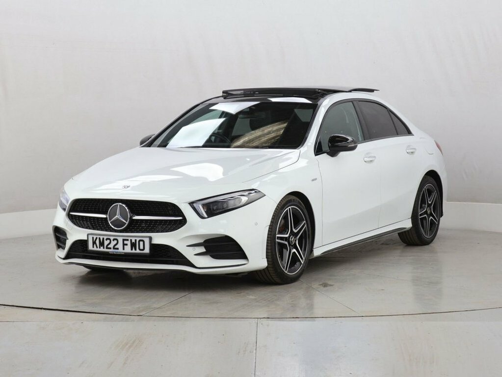 Mercedes-Benz A Class 2L Amg Line Edition KM22FWO White #5