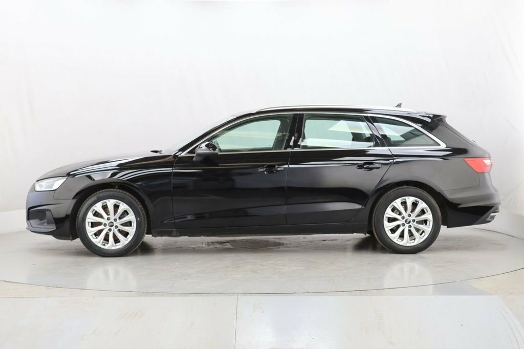 Audi A4 Avant 2L Technik LM72BUF Black #4