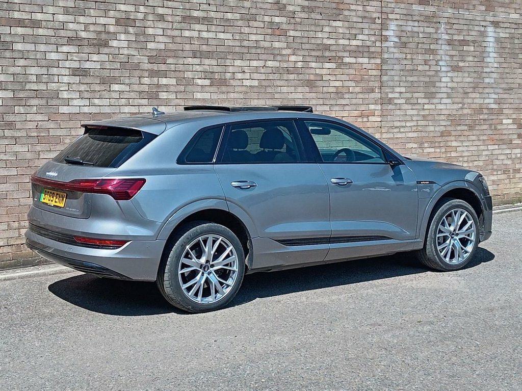 Audi E-tron Quattro Launch Edition Grey #5