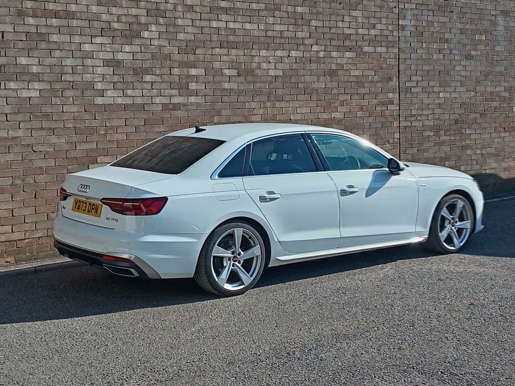 Audi A4 2L S Line White #4