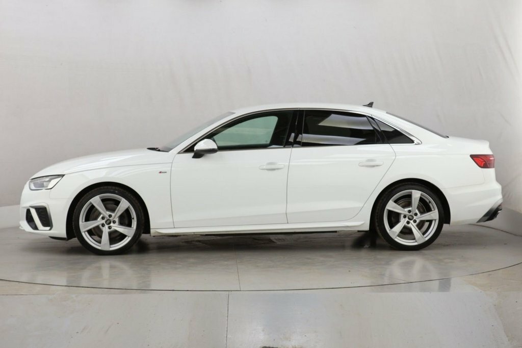 Audi A4 2L S Line White #4