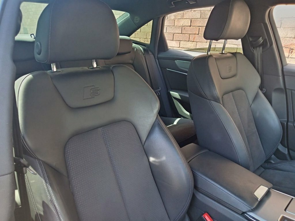 Audi A6 Saloon 2L S Line BV22RPZ Blue #5