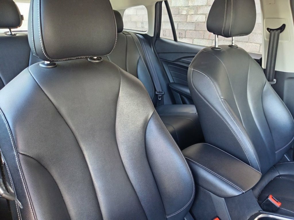 MG MG5 Estate Black #5