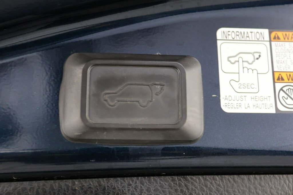 Toyota Rav 4 Rav4 Icon Tss Hev Cvt Black #21