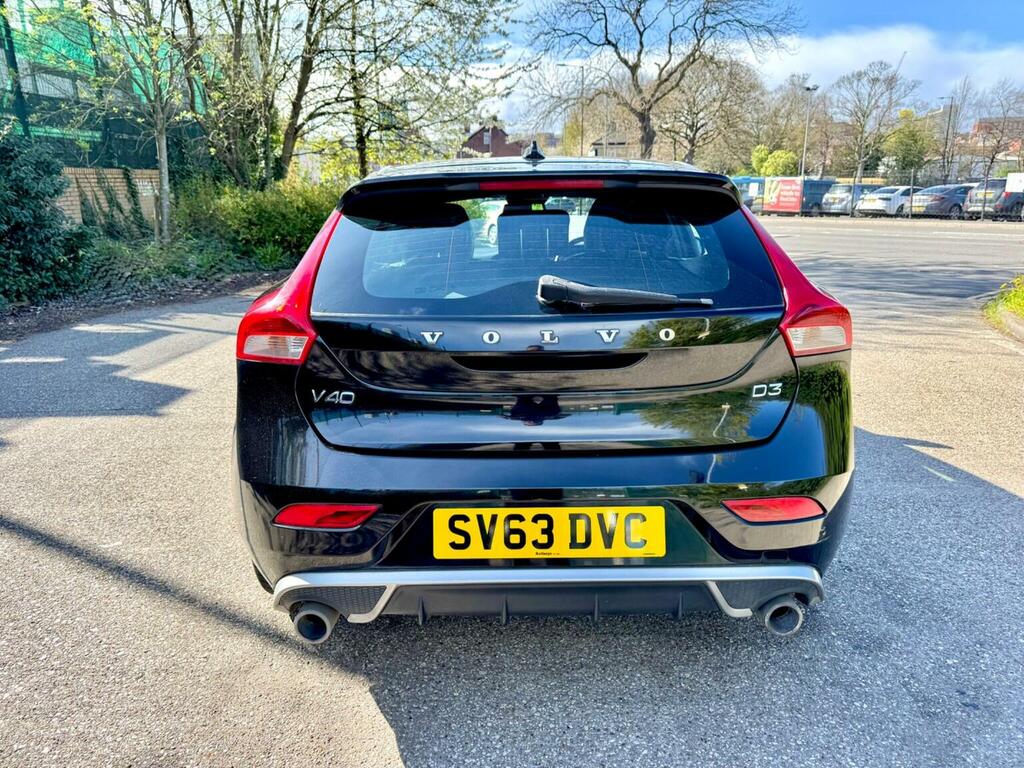 Volvo V40 Hatchback 2.0 D3 R-design Lux Euro 5 Ss 20 SV63DVC Black #6