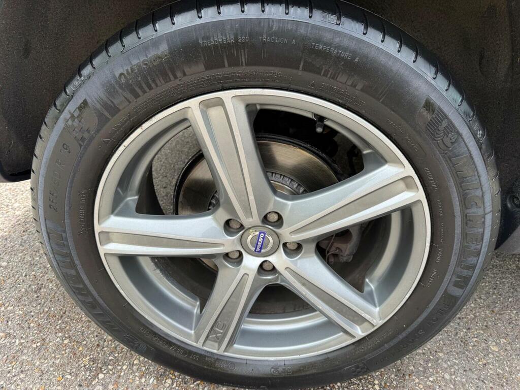 Volvo XC90 2.4 D5 Executive Awd Silver #32