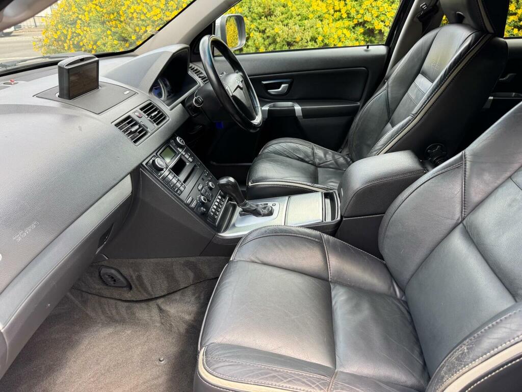 Volvo XC90 2.4 D5 Executive Awd Silver #45