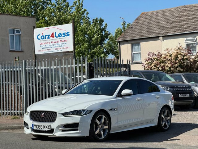 Jaguar XE 2.0D R-sport Euro 6 S S White #3