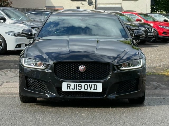 Jaguar XE 2.0I Landmark Euro 6 S S RJ19OVD Black #3
