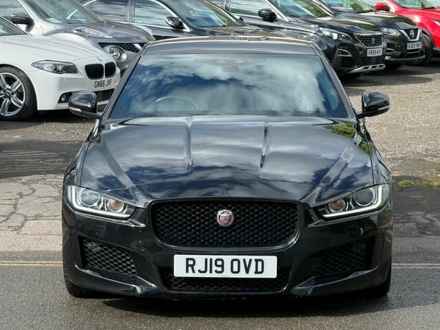 Jaguar XE 2.0I Landmark Euro 6 S S RJ19OVD Black #4
