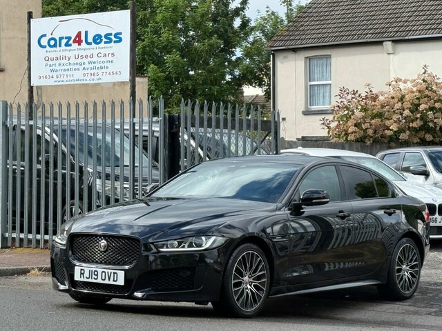 Jaguar XE 2.0I Landmark Euro 6 S S RJ19OVD Black #5