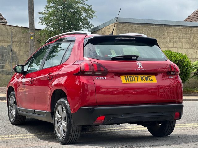 Peugeot 2008 1.2 Puretech Active Euro 6 HD17KWG Red #3