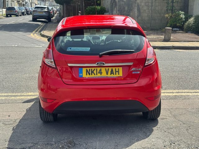 Ford Fiesta 1.25 Zetec Euro 5 Red #6