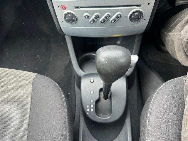 Renault Grand Modus 1.6 Dynamique Vvt 110 Bhp Blue #10