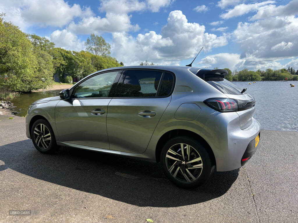 Peugeot 208 1.5 Bluehdi 100 Allure Premium YG22YPE Grey #4
