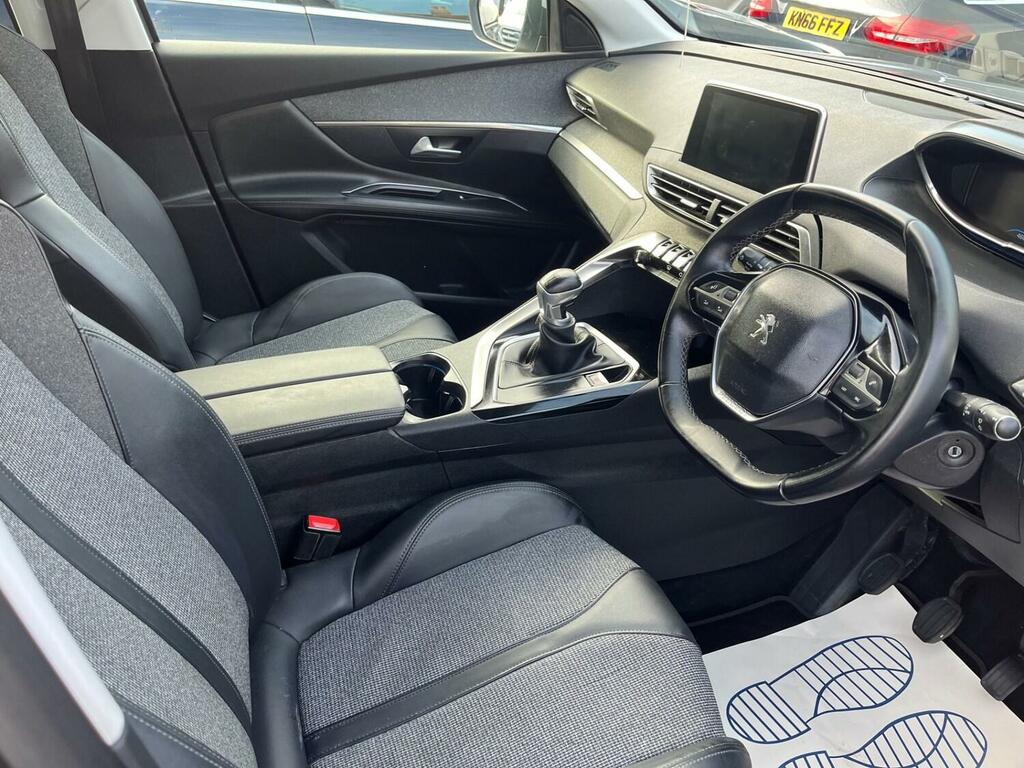 Peugeot 3008 1.5 Bluehdi Allure KM69PVZ Grey #6