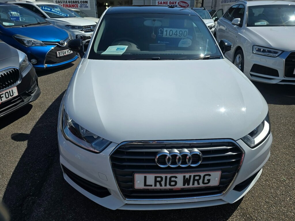 Audi A1 1.6 Tdi Se White #3