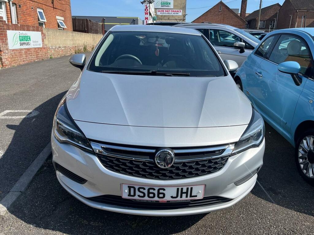 Vauxhall Astra 1.4I 16V Design DS66JHL Silver #4