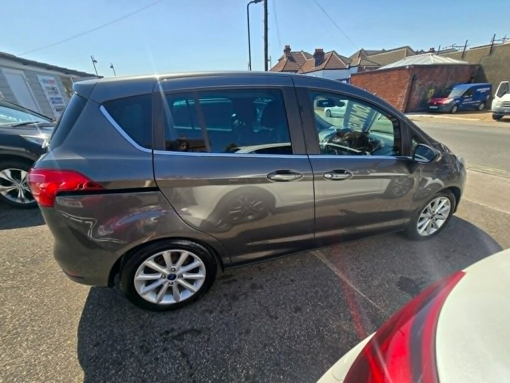 Ford B-Max 1.0 Ecoboost Titanium Navigator HY17NXW Grey #4