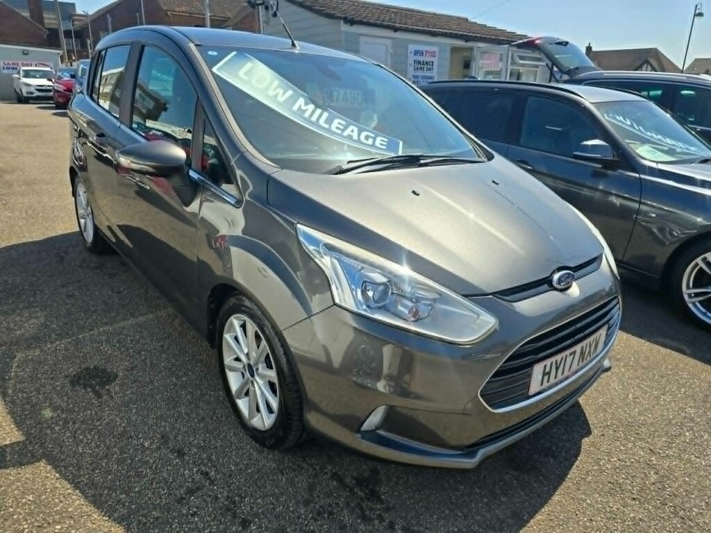 Ford B-Max 1.0 Ecoboost Titanium Navigator Grey