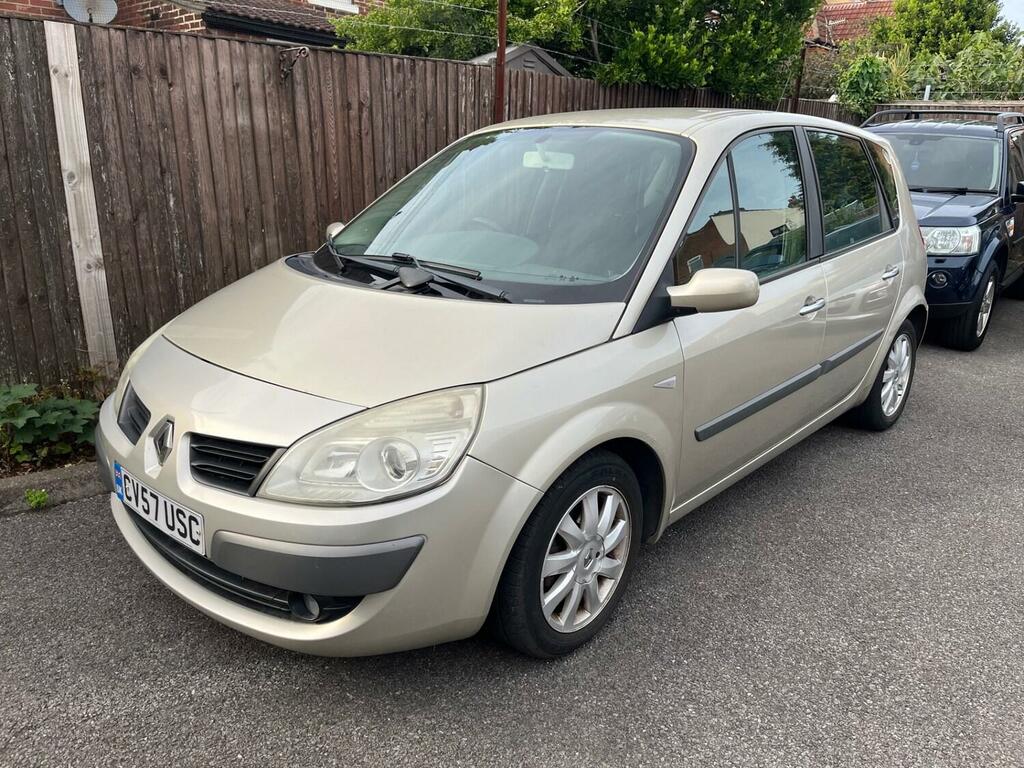 Renault Scenic 1.6 Vvt Dynamique Gold