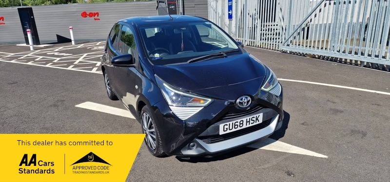 Toyota Aygo Reserve For 99..Vvt-i X-play Black #5