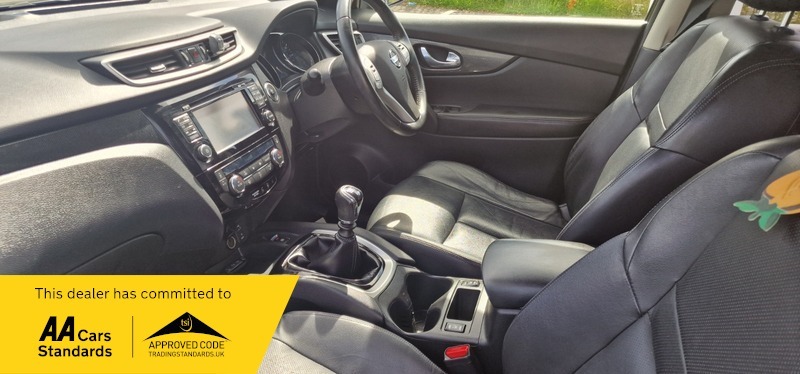 Nissan X-Trail 1.6 Dig-t N-vision Silver #25