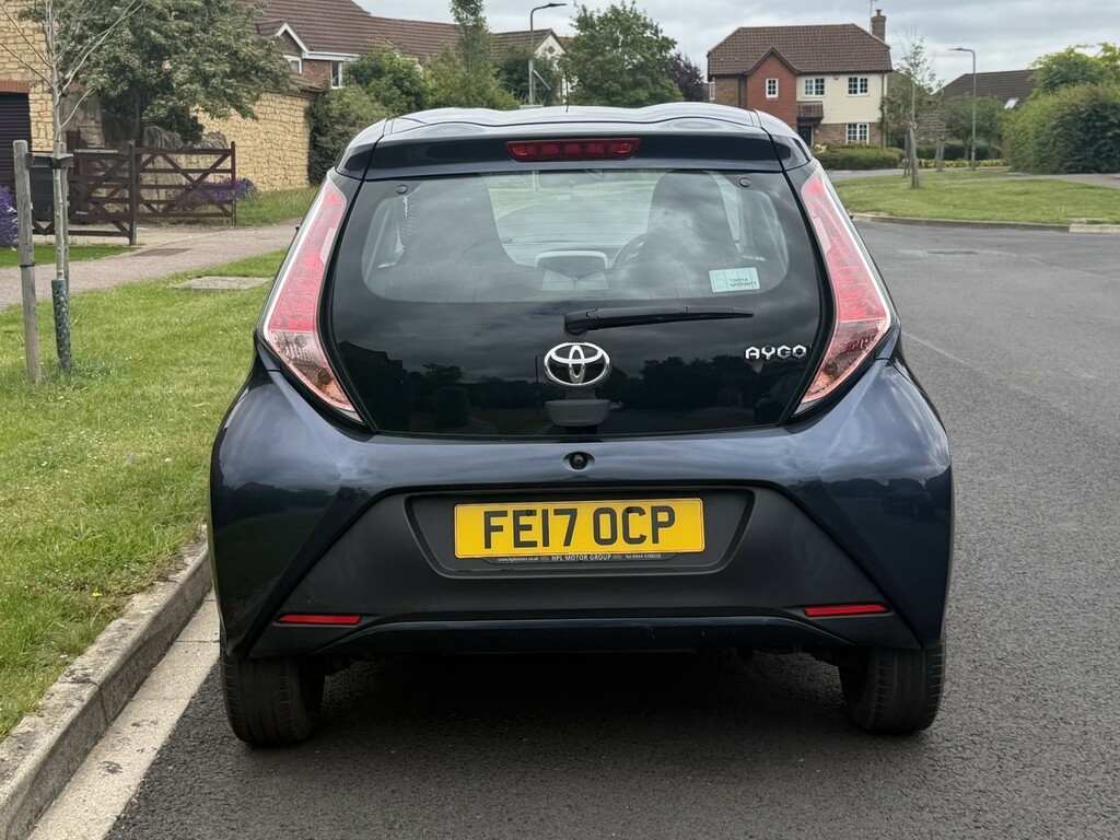 Toyota Aygo 1.0 Vvt-i X-play 201717 Blue #5