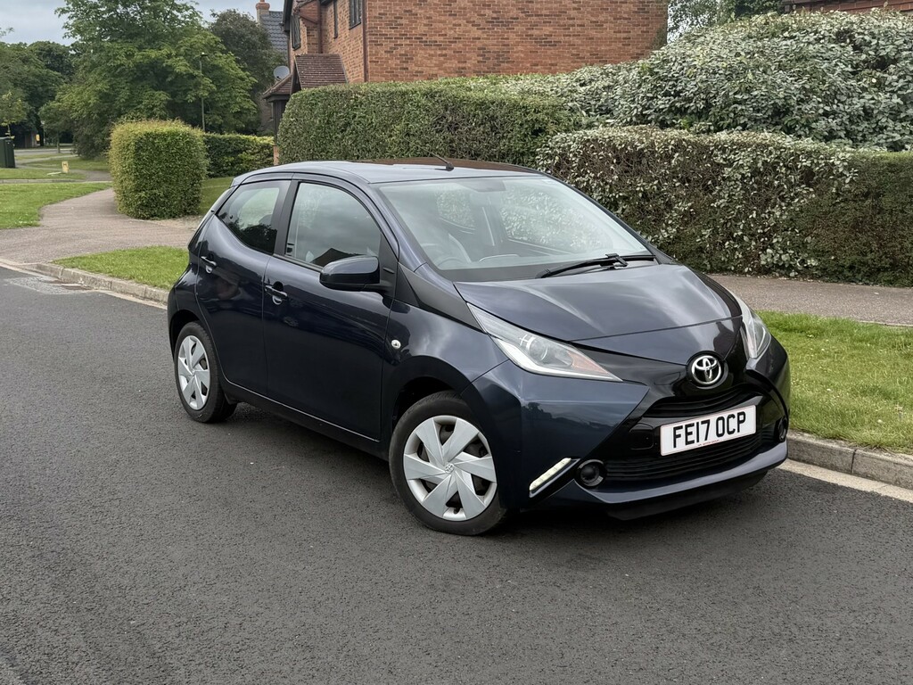 Toyota Aygo 1.0 Vvt-i X-play 201717 Blue